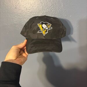Black Camouflage Pittsburgh Penguins hat